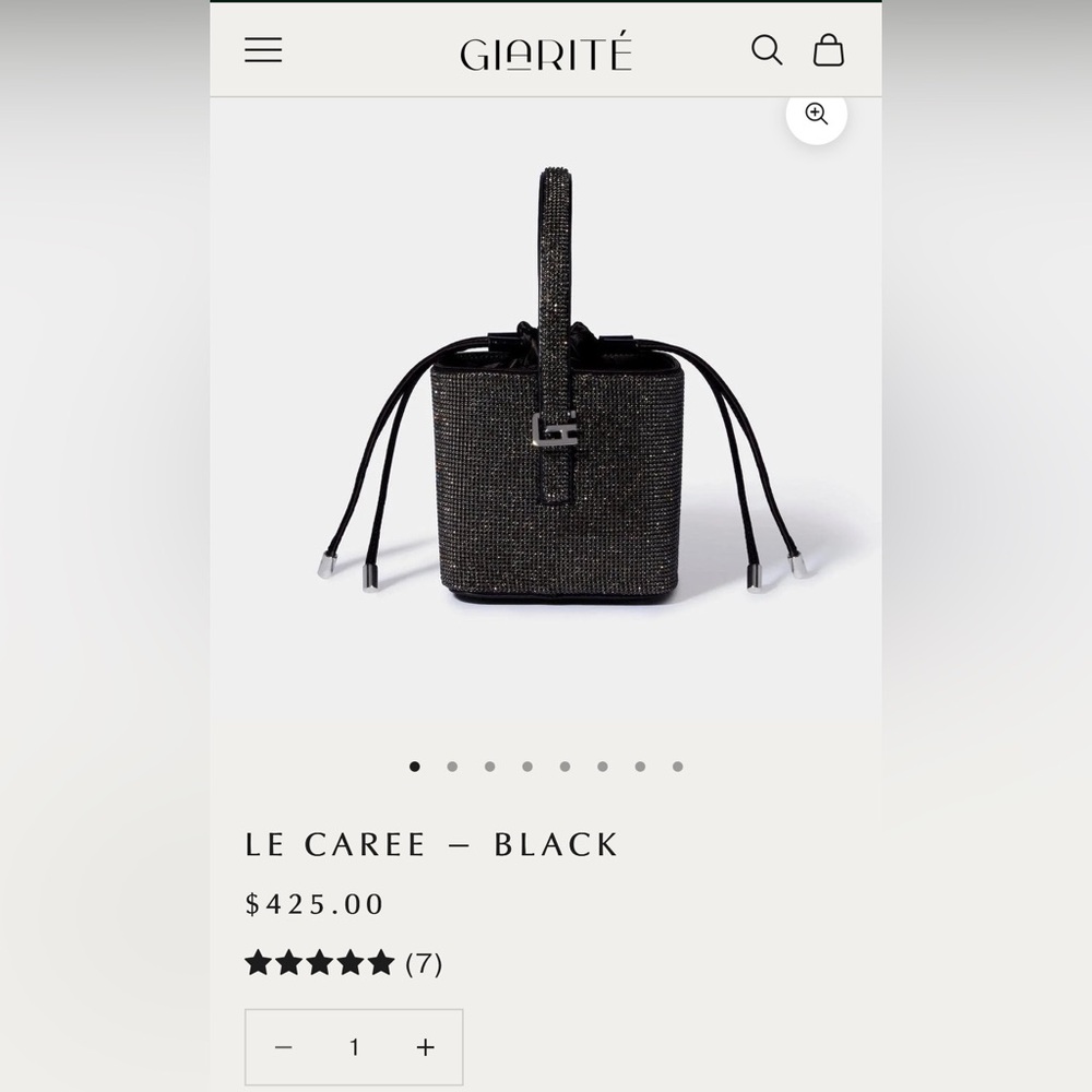 Giarité LE CAREE - BLACK Bag.Brand new